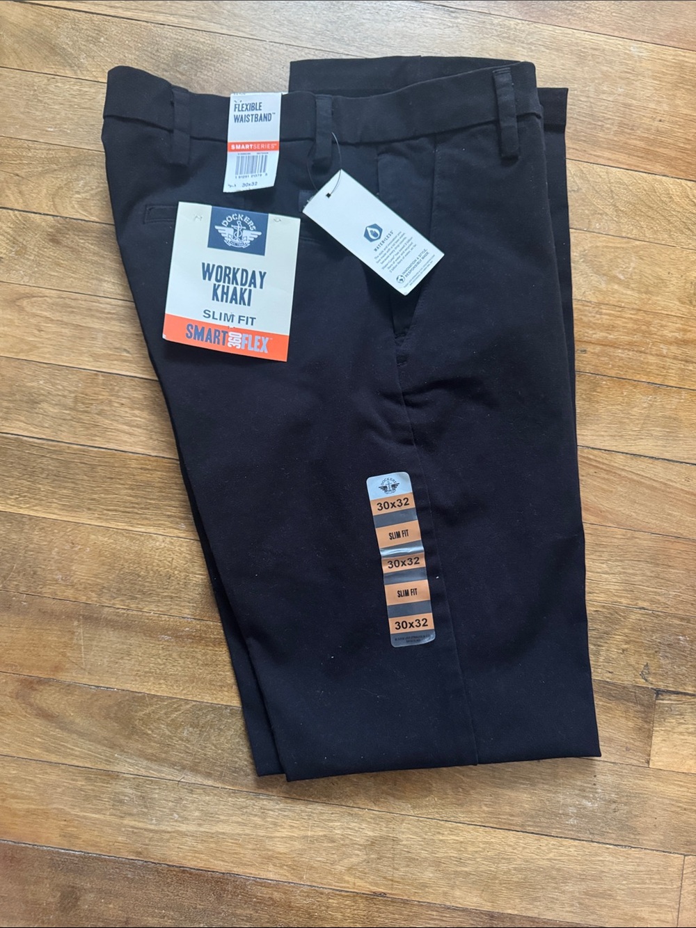 NWT Dockers Black Slim Fit Workday Khaki Pants